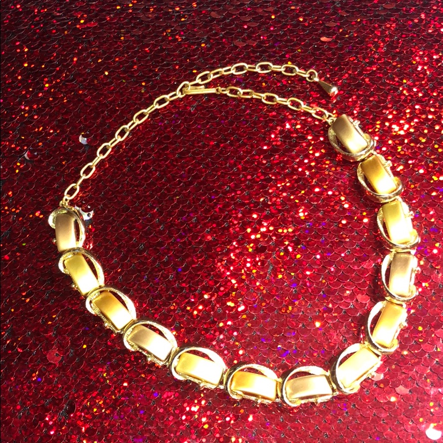 Vintage Necklace Authentic
